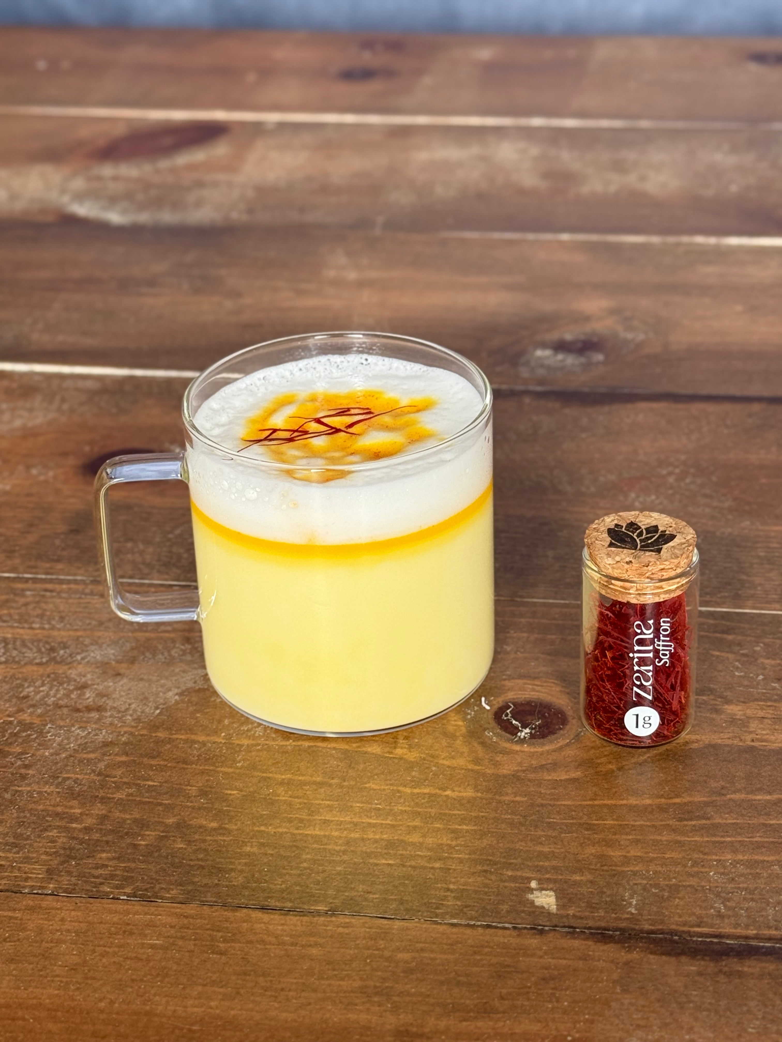 Warm-Foamed-Milk-with-Saffron-IMG4
